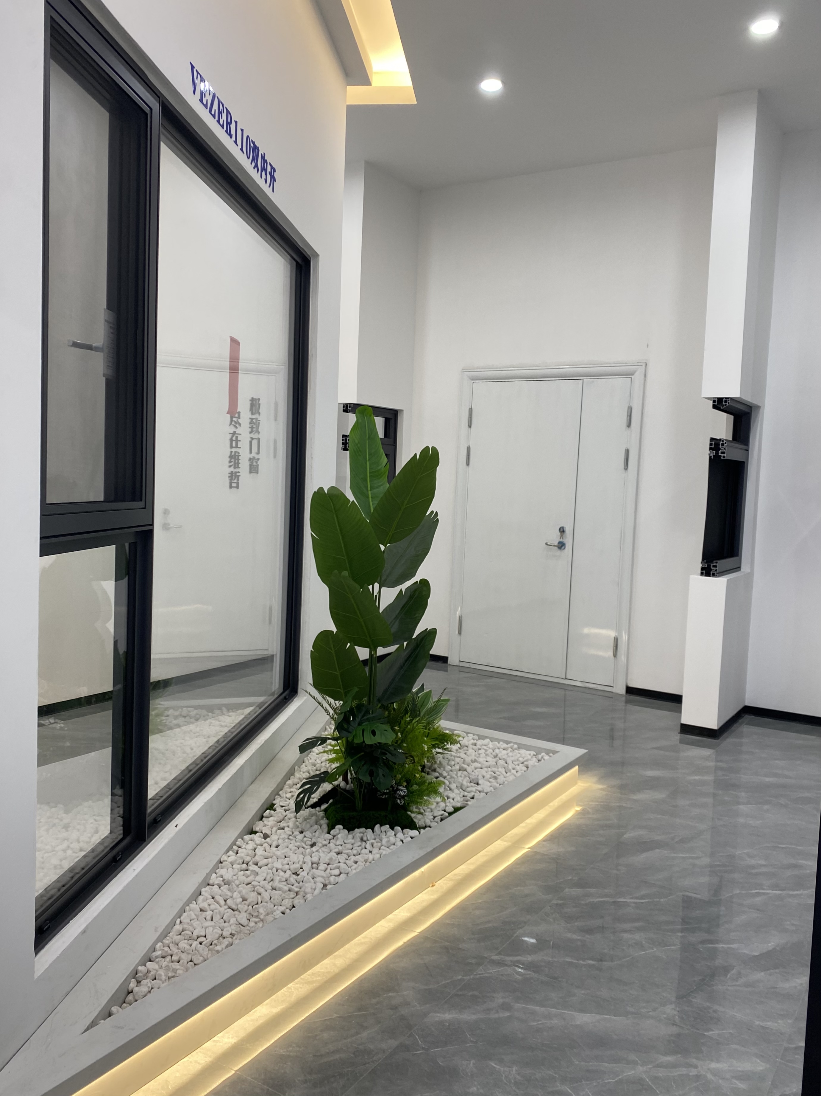 VEZER 維哲門窗南京店開業(yè)，展廳裝修完畢(圖4)